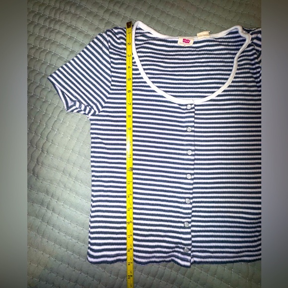 LEVIS BRITT SNAP-FRONT TOP. - Picture 12 of 13